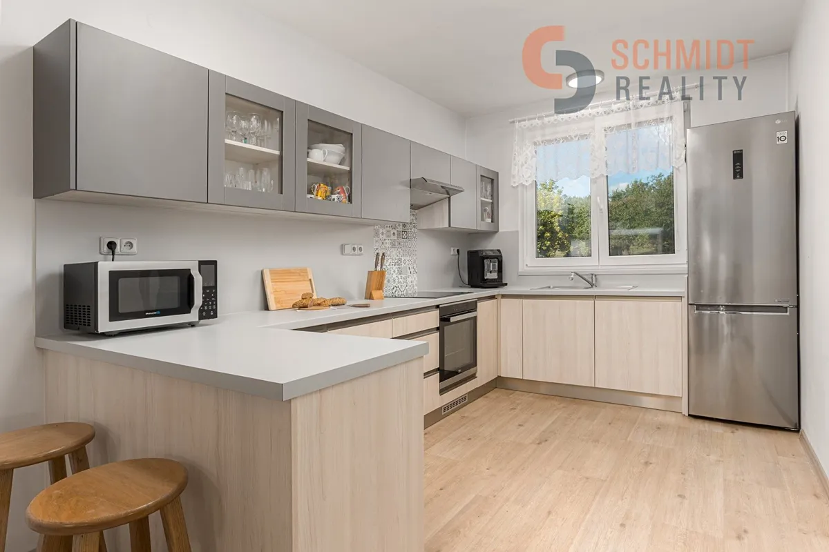 Prodej rodinného domu 230 m², pozemek 488 m²
